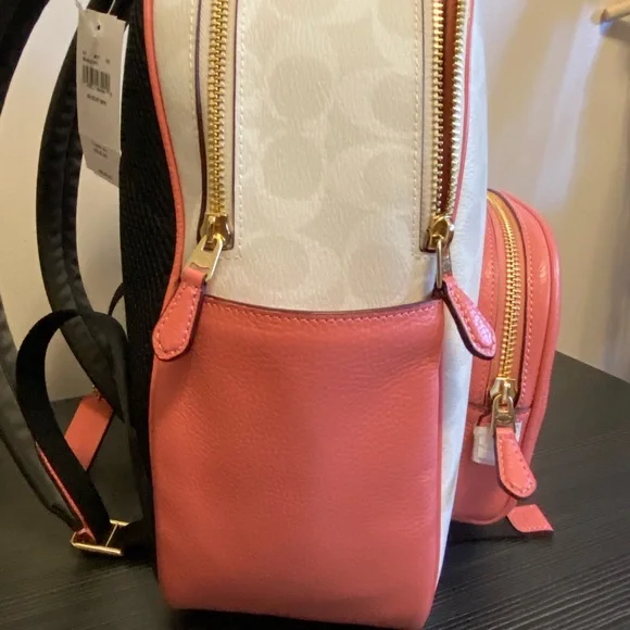 🔖 Coach Backpack NWT - Picture 5 of 9